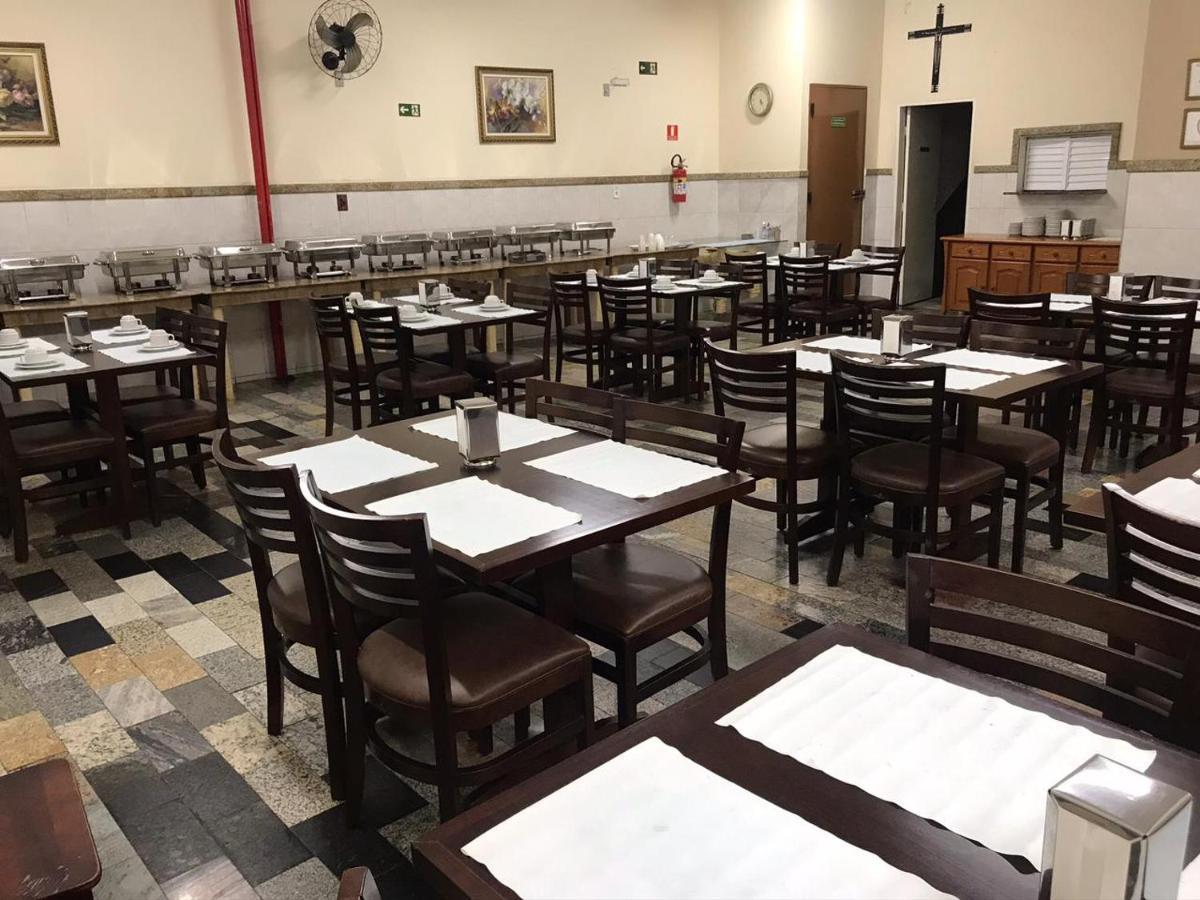Hotel Benfica Aparecida  Bagian luar foto